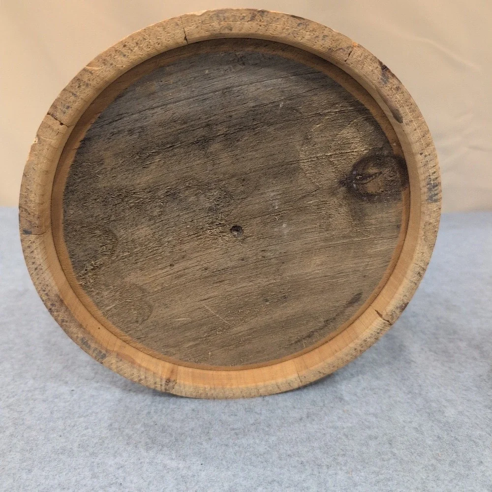 Vintage Firkin Style Wooden Shoe Shine Bucket with Footrest and German Brush - Picture 5 of 7
